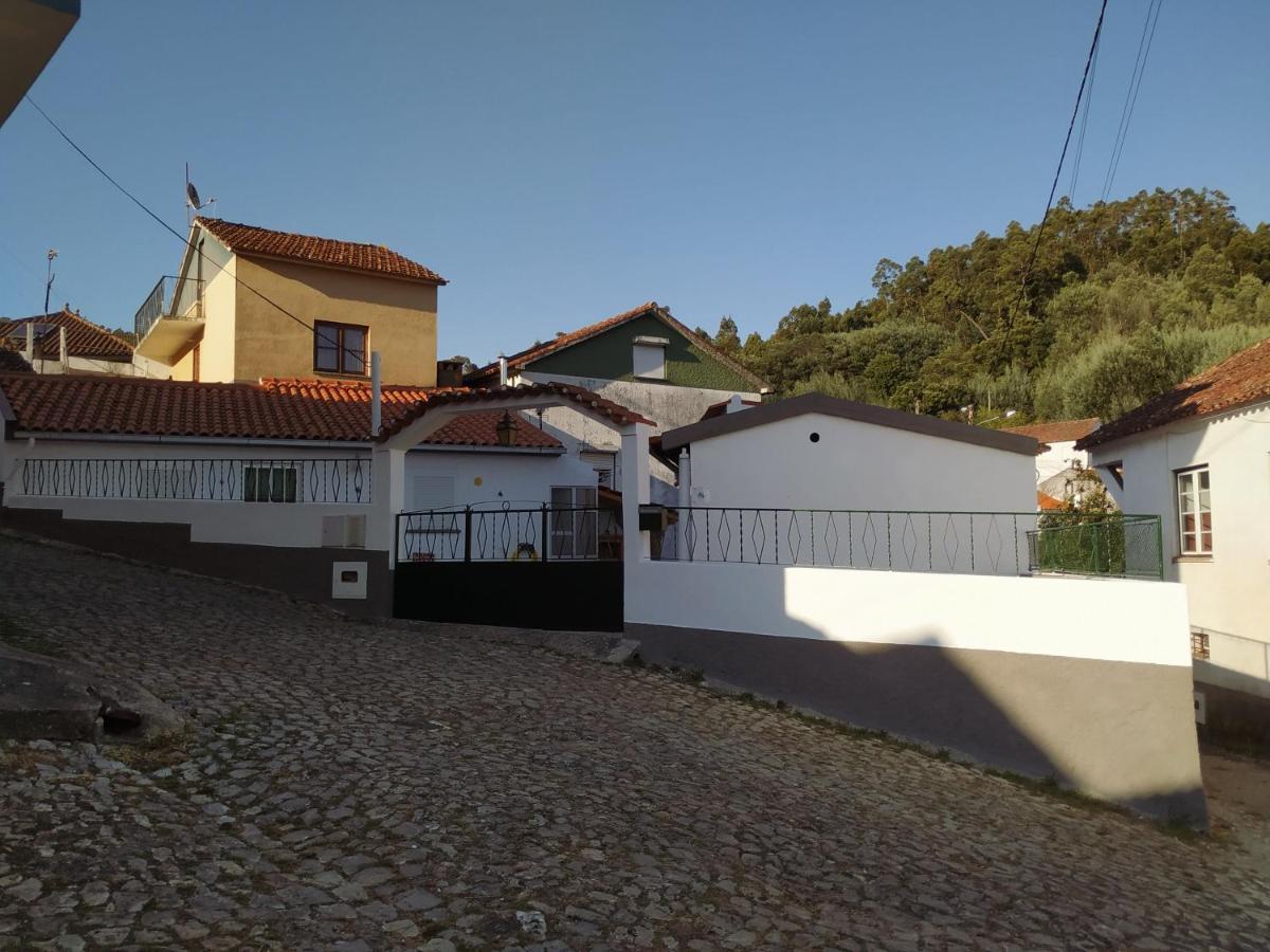 Casinha da Eira Góis Exterior foto